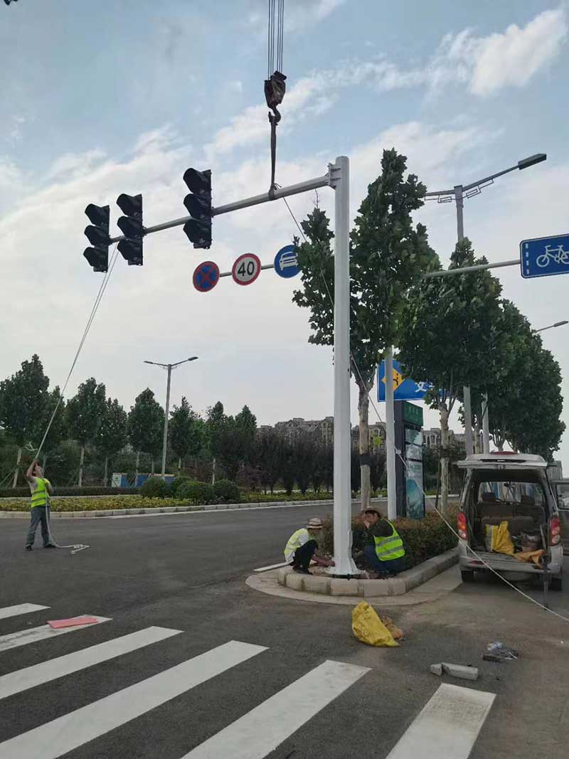 信号灯杆