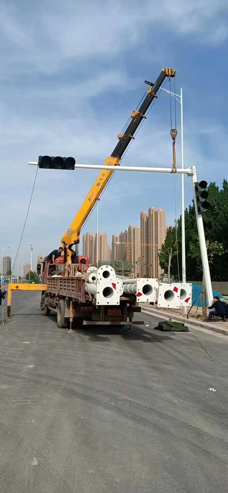 信号灯杆、红绿灯杆