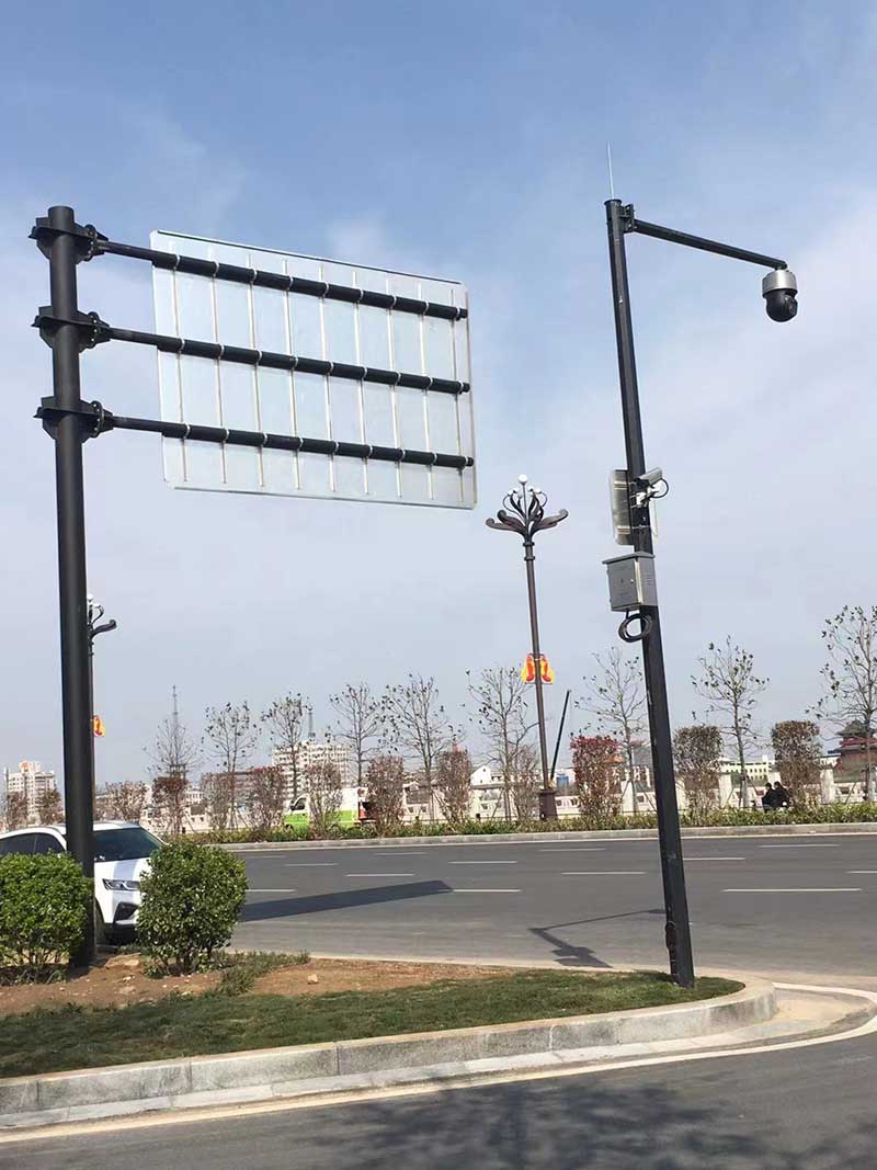 交通标志杆 、标志牌